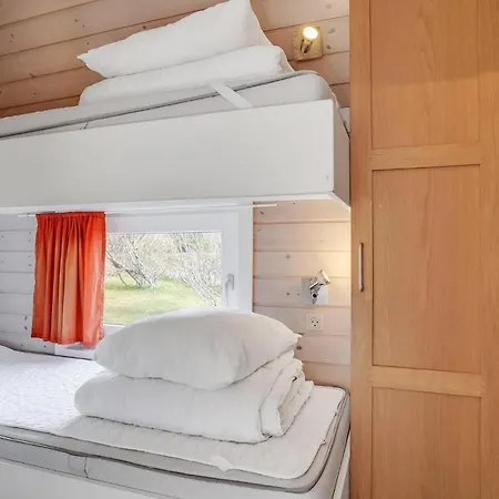 Holiday home Gorgeous In With Kitchen *